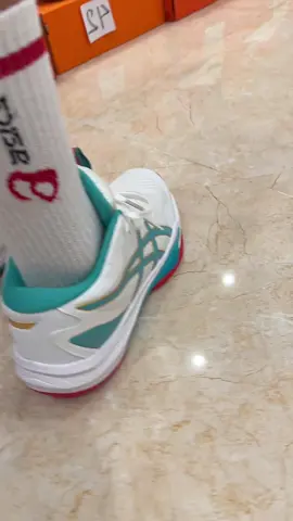 Đẹp quá#khoigiaynhatmao #giaybongchuyen #volleyball #bongchuyen #renluyensuckhoe 