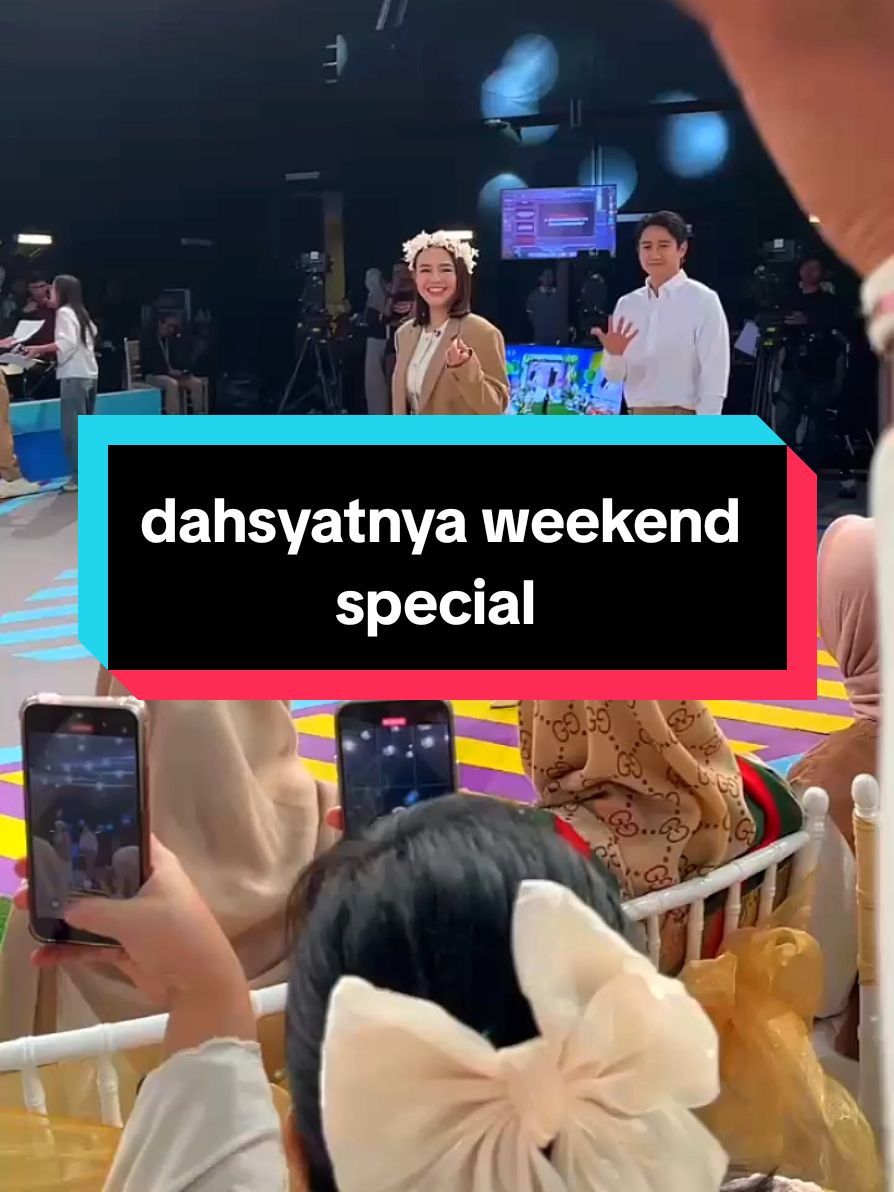 kocaknya @fajarlabatjo cosplay jadi kakak nya @agml612 @kennyauztin16 🤣🤣🤣 #dahsyatnyaweekend #rcti #amandamanopo #kennyaustin #fyp 