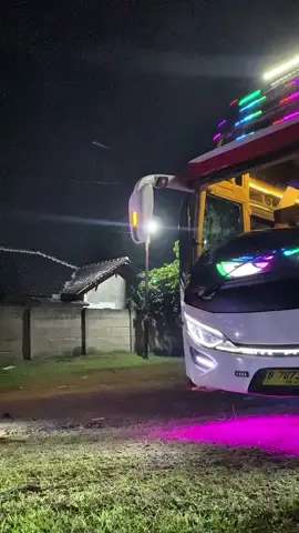 cieee ketemu mantan🫣😃 #putraaljabarchenghoo #storybus #sadstory #busmania #foryoupage 