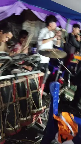 tonton sampe akhir☺menggila partatagading i poang😂#romualmusik🤟🤟 #menyalaabangkuh🔥🔥🔥🔥🔥 