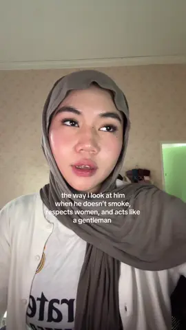 🥺🫰🏻