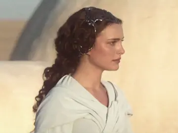 anakin fumbled #padmeamidala #padme #natalieportman #natalieportmanedit #starwars 