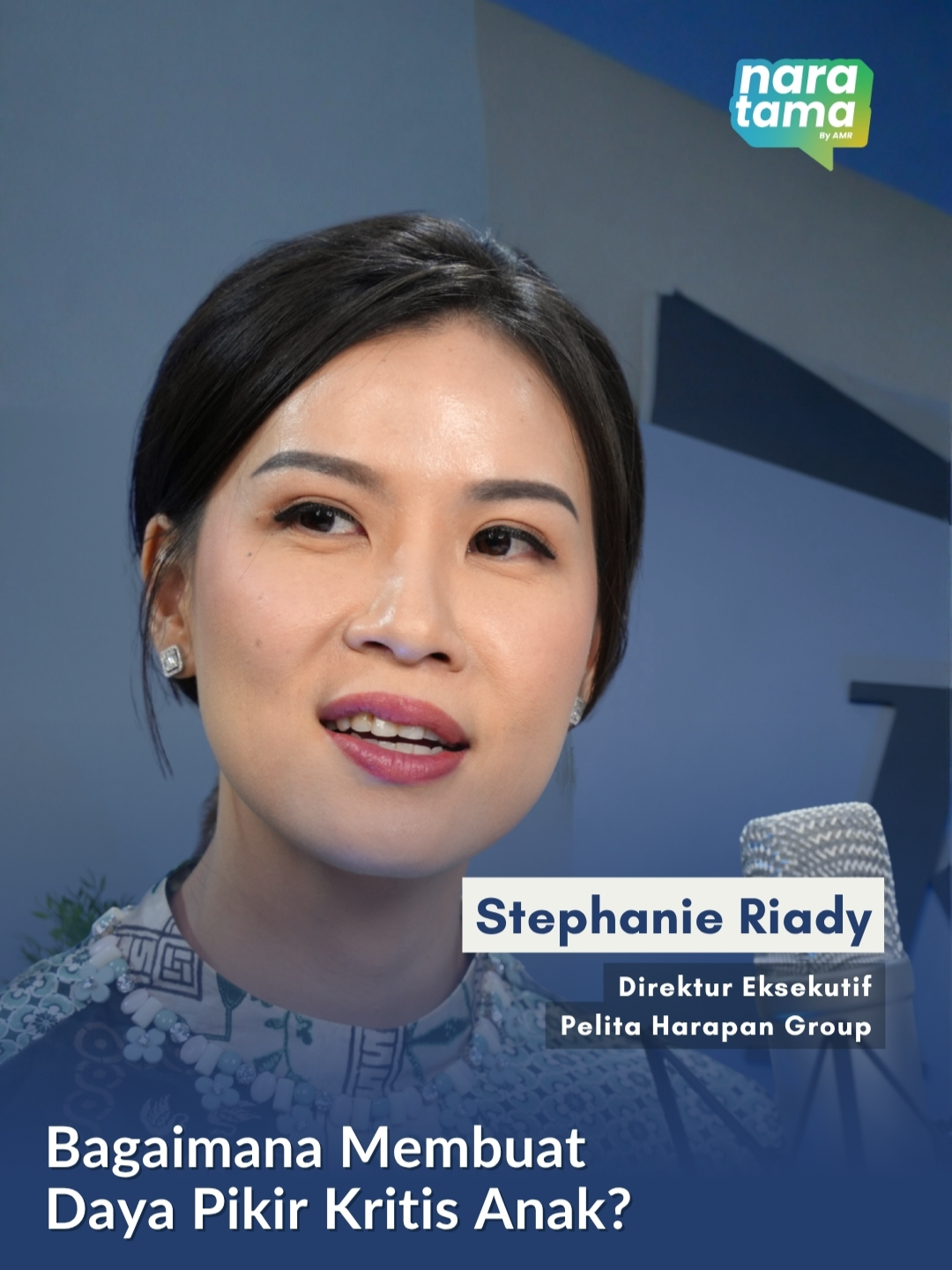 Jangan shortcut! Kuatkan literasi dulu lewat membaca dan berpikir, AI kemudian.  AI membantu aktivitas manusia menjadi lebih efisien. Namun di balik kecanggihannya, AI memberi dampak buruk pada kognitif seseorang, terutama bagi anak-anak bila digunakan tanpa pengawasan. Stephanie Riady bilang bahwa anak-anak seharusnya diajarkan dulu bagaimana melewati proses yang sulit dan painful. Karena dengan proses tersebut, anak dapat melewati fase-fase berpikir, fokus, berlogika dan memahami perspektif orang lain.  Bagaimana cara yang baik mendidik anak memanfaatkan teknologi AI tanpa membuatnya ketergantungan? Tonton selengkapnya di Naratama bersama Stephanie Riady, Direktur Eksekutif Pelita Harapan Group, hanya di YouTube Kompas.com! #Naratama #AmirSodikin #StephanieRiady #STEM #Pendidikan
