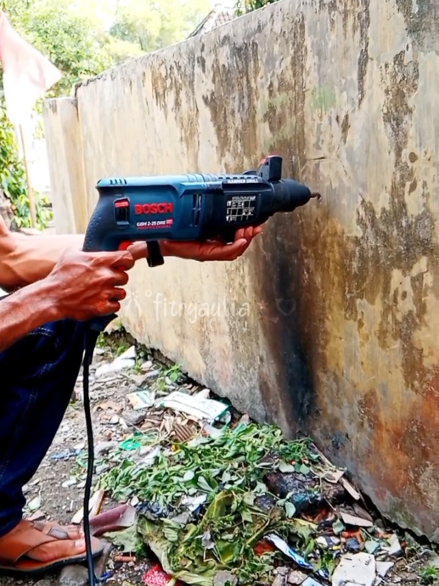 Inilah Bosch GBH 2-26 DRE Professional #boschpowertools #borbobokbeton #boschtools #boschprofessional #fypage 