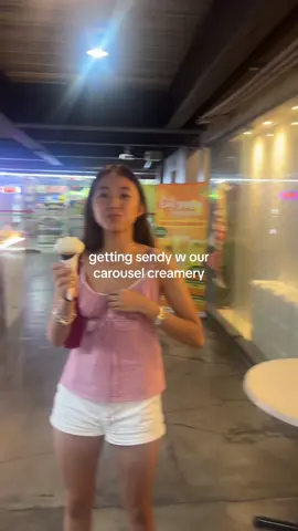 worst brain freeze ever but ily carousel creamery @gi  #sendy #icecream #carouselcreamery #cousins #fyp 