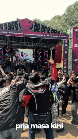 pecaahh bosku🤩✌️#1dekadekingmajalengka #anivversary #rajajalanan135cc👑 #fyppppppppppppppppppppp #rxkingnusantara 