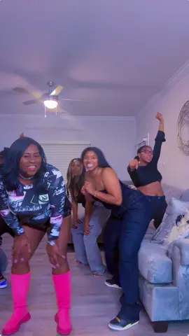 I treat you well!! #fyp #chrisbrown 