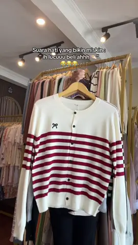 Siapa yang sering gini ?😭😭 #aomorifashion #aomorifashionbutik #butikbanjarpatroman #cardiganrajut #cardiganimport #cardiganlucu #outfitideas #atasanwanitaimport #banjarpatroman #banjarpatromanjawabarat #banjarpatromanhits 