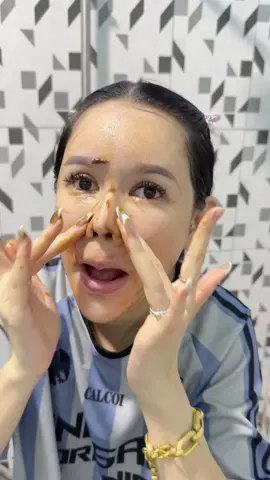 อาบน้ำใหญ่ สครับหน้าและตัว