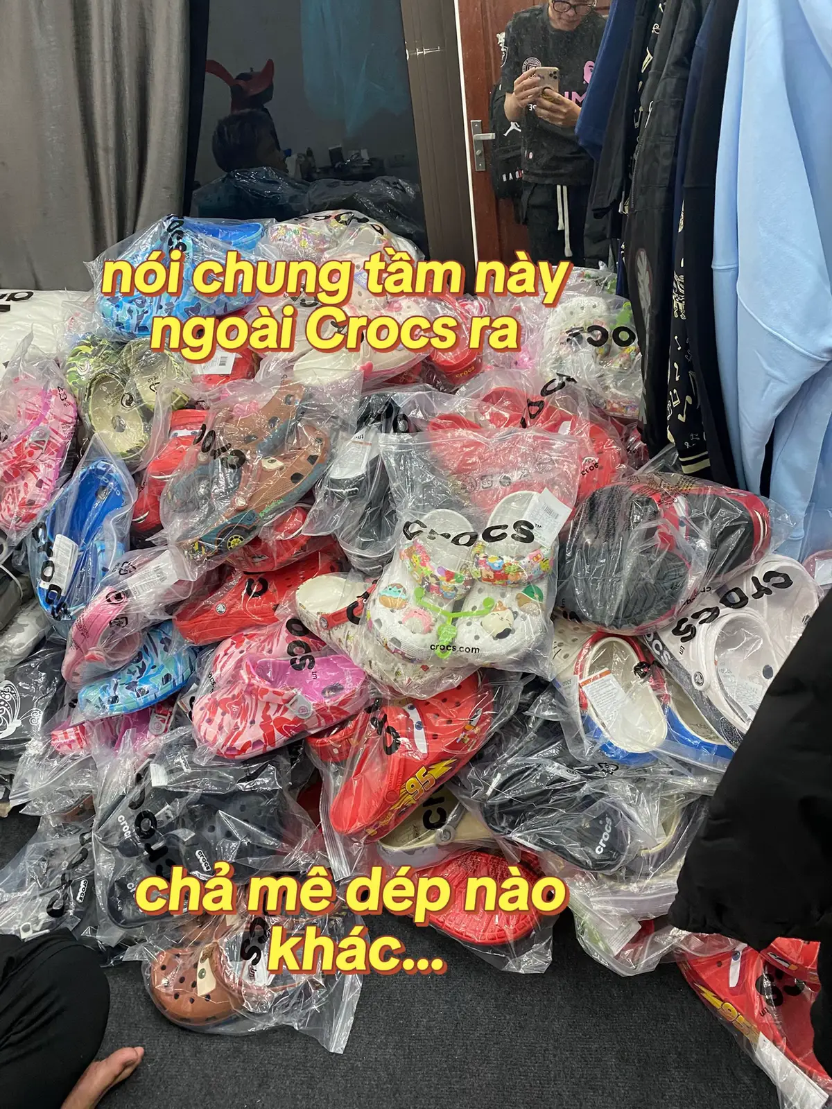 bạn có chưa ? #orderquangchau #crocs #xuhuong2025🥰 #hoanghaiorder 