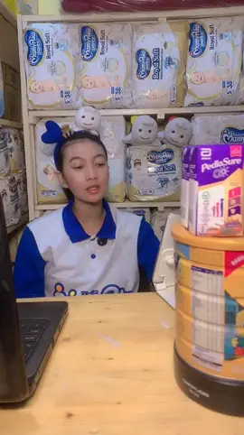 MamyPoko Royal Soft kini lebih lembut dengan kapas organik! Daya serap tinggi hingga 12 jam.