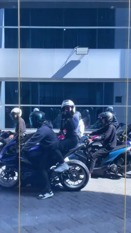 😎🤭 #fyp #xybca #r15v3lovers #ngabers #fypage                      