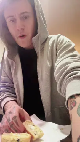 Protein muffin for the gains #transmenoftiktok #fyp 