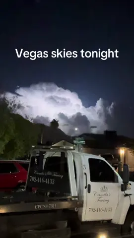 Vegas skies tonight!! #vegasskies #thunder #vegas 