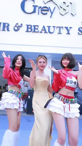 ချစ်ဖို့ကောင်းတဲ့ မမဝိုင်း…🫶🏻 @Grey81 Designer Chan Myae Thu @🍀Wine Lay🍀 #ပလုပ်တုပ်ရေခဲသုပ်ဆိုင်ကအချောလေးများ #ပလုပ်တုပ်ရေခဲသုပ် #မြင်ပါများပီးချစ်ကျွမ်းဝင်အောင်လို့🤒🖤 #ရောက်ချင်တဲ့နေရာရောက်👌 #fyp 