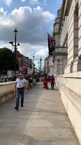 يافصل الخرييييف 🍂#london #لندن 