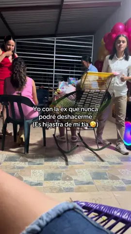 Siempre está en las reuniones familiares 🤣