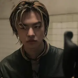 his facecard isn’t joke i think his face is unmatched 😭🔥                          #leeleo #leo #leowon #alphadriveone #ald1 