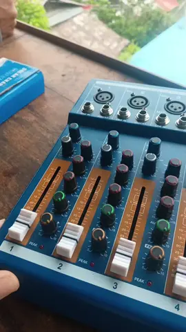 #MOREFAND MIXER-F4/7 PRO Professional mixer #mixeraudio  #morefand  #highquality 