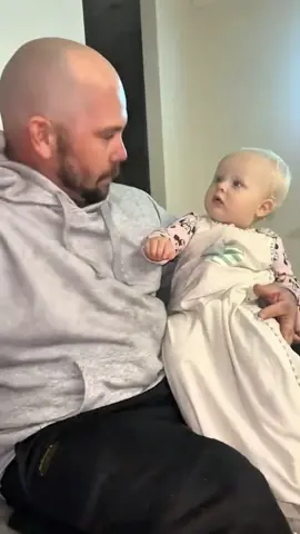 When the baby sees daddy’s new look…#funny #cutebaby #funnybaby #tiktok #usaus 