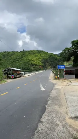 Quốc lộ 27 hư hỏng tầm 20km địa phận Lâm Đồng thôi #dalat #dvxetudalat 