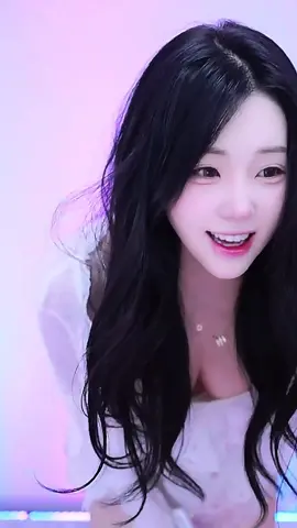 Eli. New Season. Prepare to be amazed. 🚀 She's iconic. 🔥 [ jinricp ][ PandaClass ][ KBJTV ][ pandalive ] #fyp #dance #korean #live #kpop