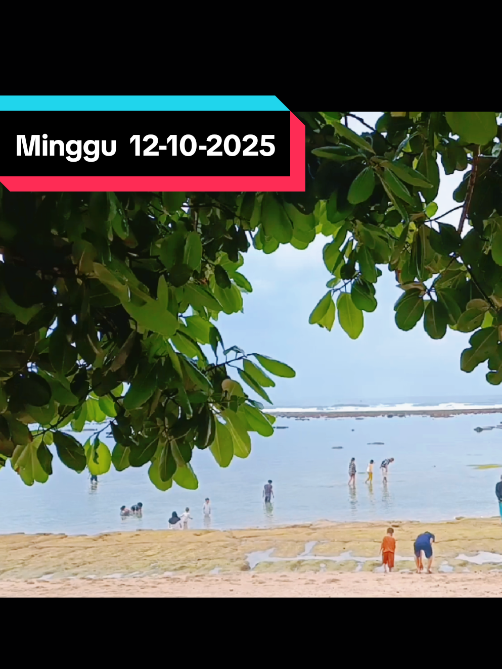 selamat hari Minggu  🥰🥰   kondangmerak , 12 okt 2025 #kondangmerak #fyp #kampungnelayan #malang #Fyp 