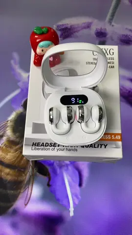 Ear pain? Gone! Clip-on Bluetooth contours. Small case = pocket-friendly. #EarComfortAudio #PortableBluetooth