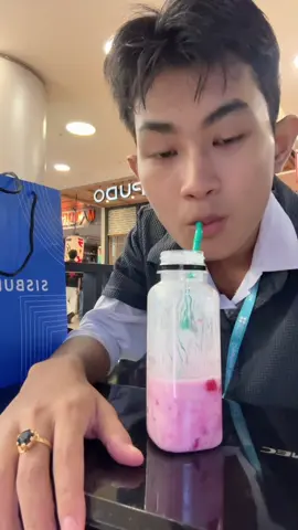 TikTok trend #vlogbybright #foryoupage #tiktoktrending #sayyes #viral 