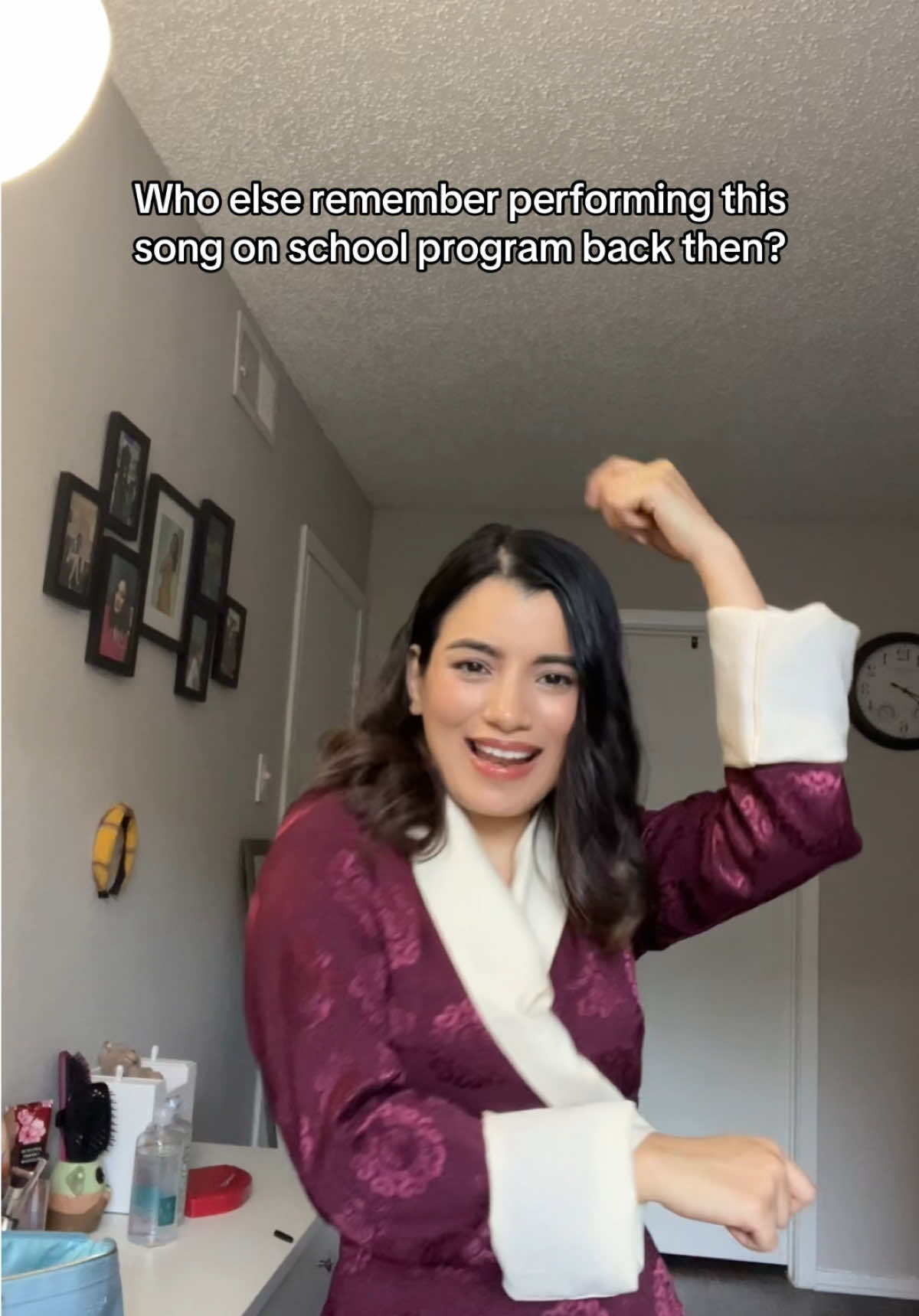 Mathi mathi sailunge ma #tiktok #fyp #fypシ #goviral #nepalisong #dance