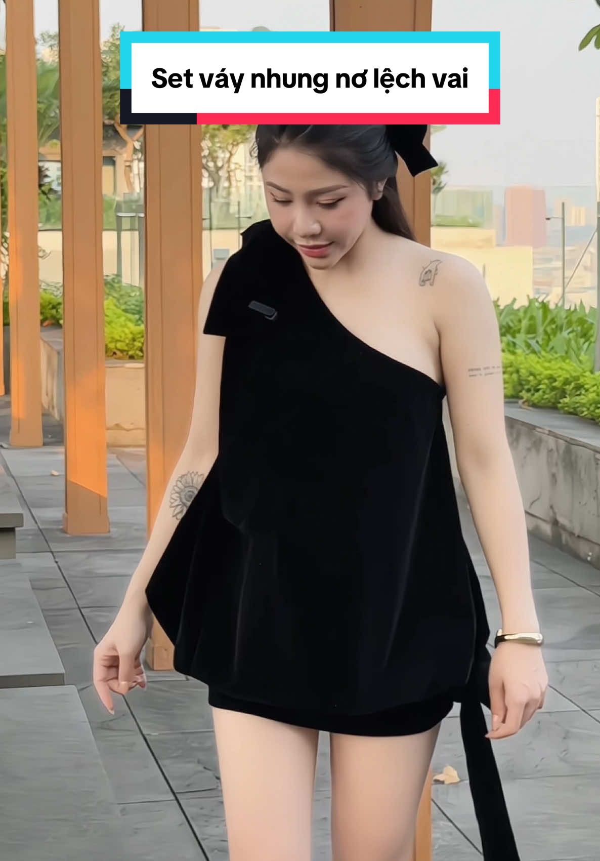 Set váy nhung nơ xinh quá ạ 🖤🎀 #viral #tiktokshopthoitrend #phongcachthoitrang #macdepmoingay #ilovetiktok 