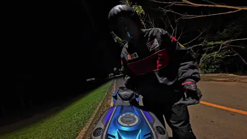 #biker #nightride #core  Friends - Chase Atlantic 🥀