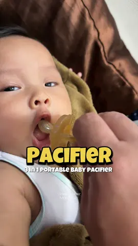 Oh ayan hindi ka na ma oover feed kapag inaantok. Ang ganda netong 3 in 1 portable silicone baby pacifier BPA free na din to kaya safe kay baby. Hindi rin na dedeform kapag binabad sa mainit na tubig. #babypacifier #siliconenipplepacifier #baby #babyproducts #pacifier 