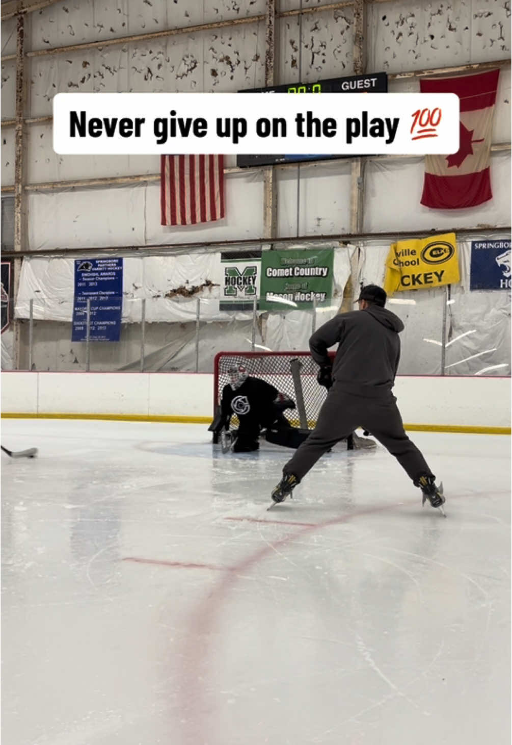 During training, sometimes it’s more helpful to forget about the puck and just focus on a particular technique or scenario. Don’t give up on the play! 💯 #hockey #icehockey #hockeygoalie #hockeyplayer #hockeycoach #goaliecoach #NHL #krisrenfrow #hockeytraining #goalietraining #hockeygym #goaliegym #hockeymom #goaliemom #hockeydad #goaliedad #hockeydrill #goaliedrill #padbudder #blackandmetalfitness