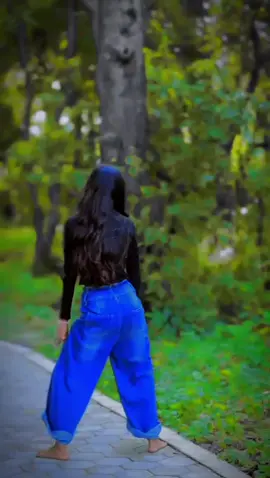 dancer ho ni feri 😊😜  . . . . . . . . . . . . . . . . . . #goviral #viralsong #repost #likecmtshaare #sports 