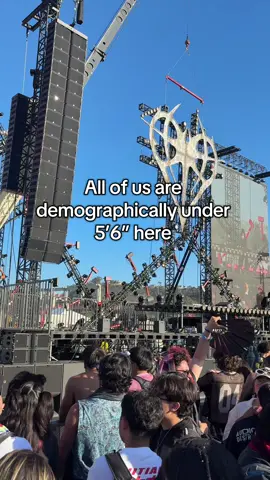 #isoxo #isoknock #nitehartsfestival #skrillex 