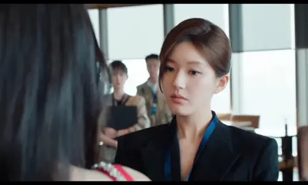 Qeen สวี่เหยียน #จ้าวลู่ซือ #ZhaoLusi #เกมรักในเงาลวง #LovesAmbition #haydetoitoasang 