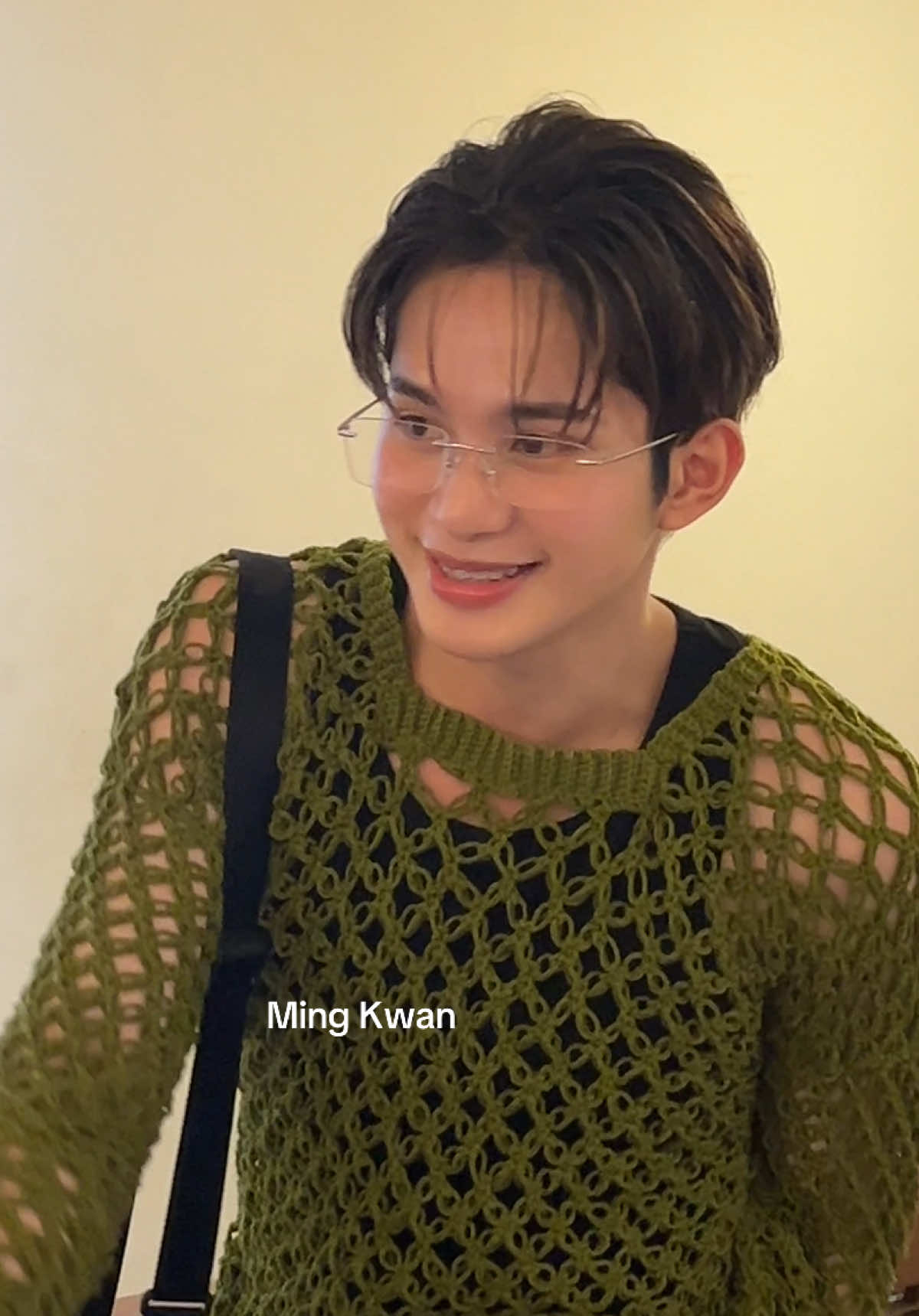 HORI7ON Winston arrives at the venue with New:ID Thad and New:ID Jom for the Get Hooked with Winston: Crochet Workshop event! 🙌🏼 #HORI7ON #호라이즌 #HORI7ON_Winston #NewID_Thad #NewID_Jom @HORI7ONofficial @HORI7ON’s Winston @ig: newid_thad @jomaceron 