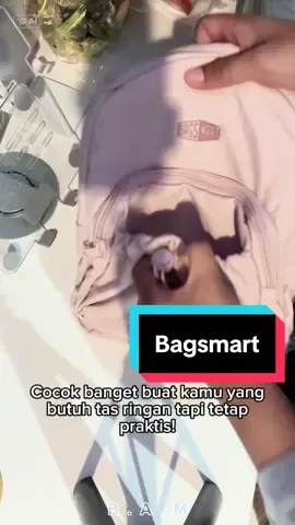 Tas mini yg cocok utk dibawa kemana mana. Tas dari bagsmart solusinyaa. #praktis #bagsmart 