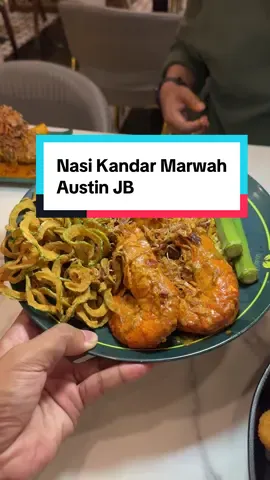 Betul la orang JB cakap @NASI KANDAR MARWAH AUSTIN ni memang sedapp! Tempat pun cantik weh! 😋 #nasikandarmarwah #jbstyle #johorfoodie #nasikandar #makanjb