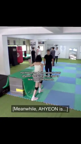 did yall caught on this? #hot #ahyeon #heeseung #jealousy #kpopfyp 