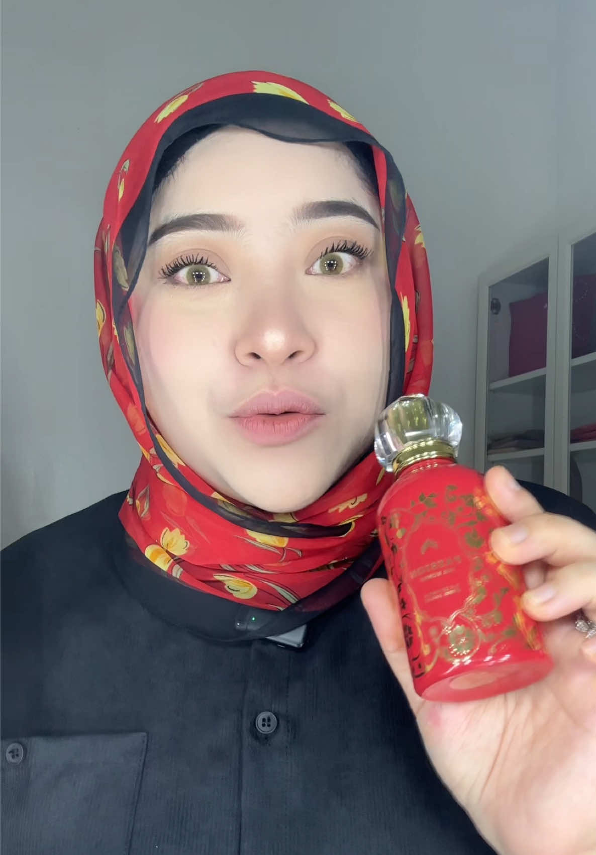 Tahan 12 jam! #perfume #perfumetiktok 