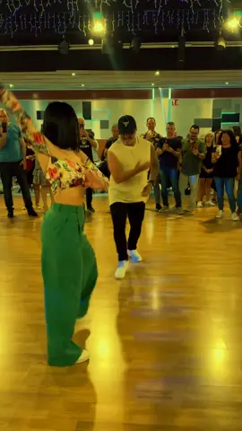 #foryou #bachata #trending #dance #fyp 