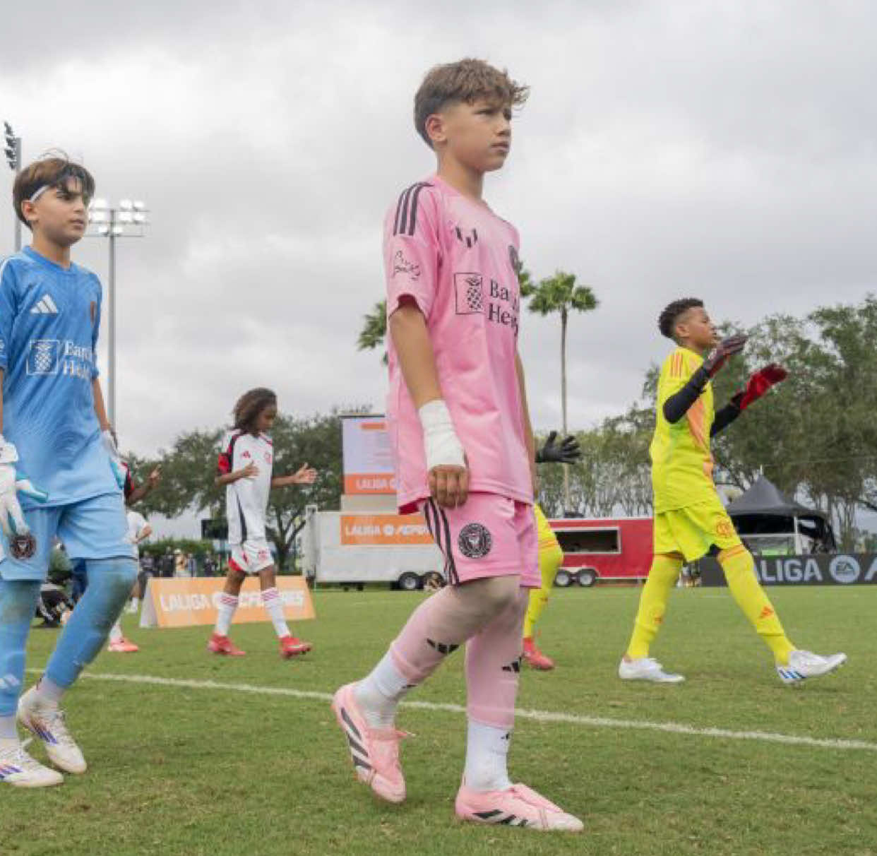 Benja Suarez đã cùng U13 Inter Miami tham gia giải đấu Laliga FC Futures tại Orlando, giải đấu quy tụ các đội bóng đến từ Châu Âu và Nam Mỹ #benjaminsuarez #intermiamiu13 #laligafcfutures #bongda #xuhuong 