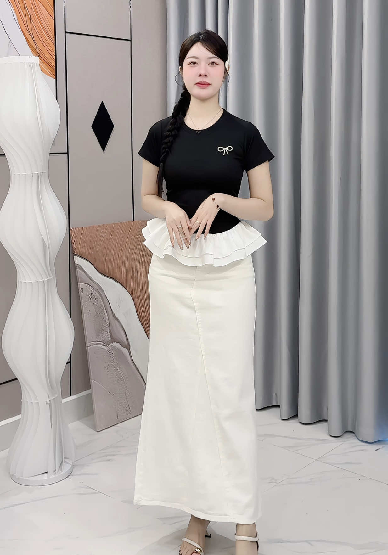 Chân váy jeans dáng đuôi cá xinh 💕 #chanvayduoica #chanvayjean #chanvaydai #viral 