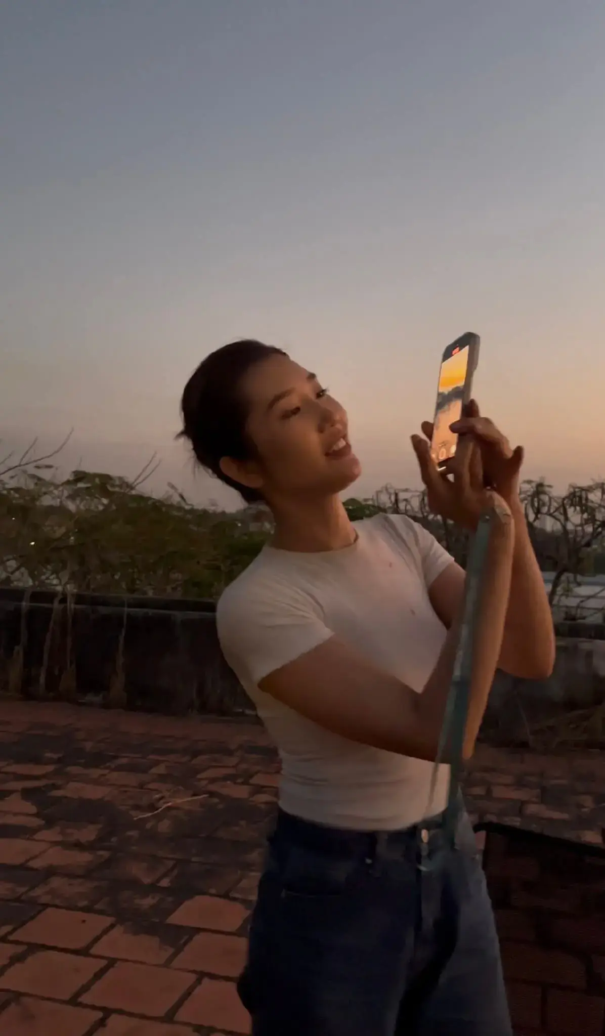 Em tỏa mùi hương làm anh tưởng mùi hoa #fanthuyngan💚  #ThuyNgan  #lehuynhthuyngan 