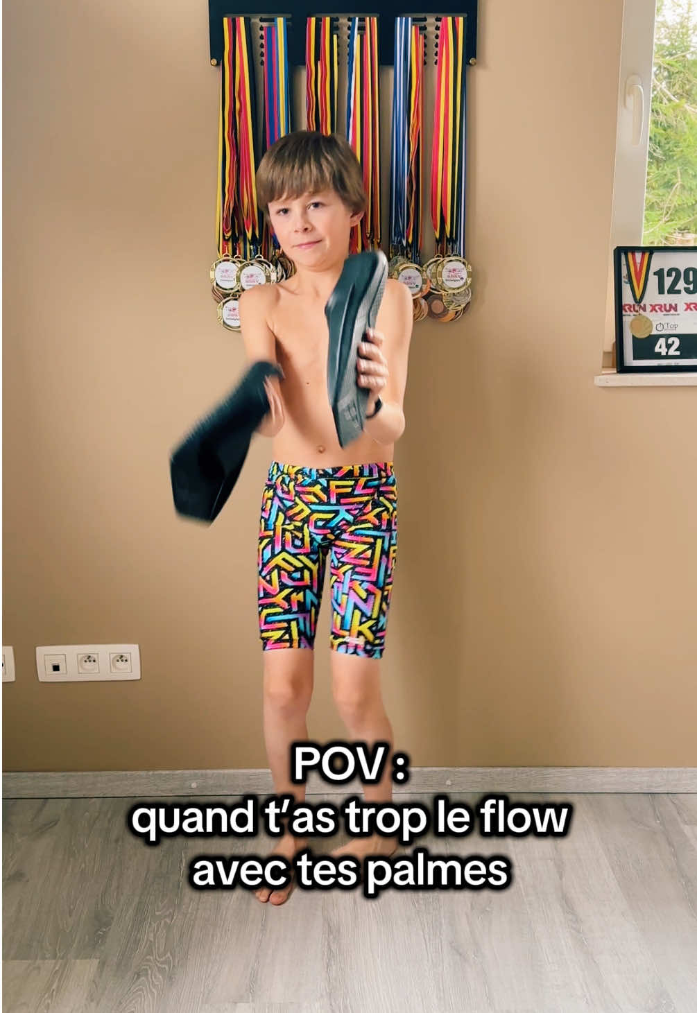 Nouvelle technique de sport : le PALMO-SAUT 😂💦  #xuhuong #jump #viral #fyp 