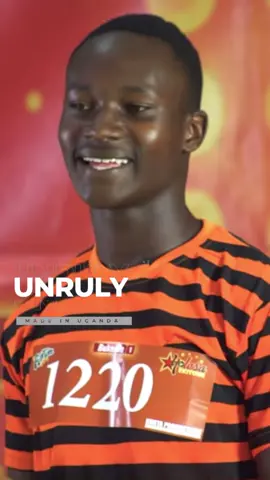 Oluyimbye 😂😂😂✊🏾 #foryoupage #tiktokuganda #yolesaekitone #juliusunruly #uganda 