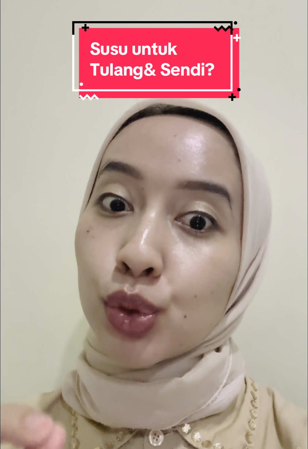 Jangan cuma muka aja yang dirawat TAPI tulang dan sendi juga. Minumnya susu etawa aja @Etawalin Store  #kuatsampaitua #susukambingetawa #etawalinofficial #nyerisendi #badanpegel