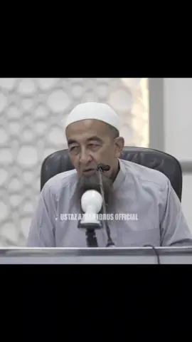 Hukum pegang betis semasa rukuk? #ustazazharidrus #ilmuagama #ilmuislam #hukumfeqah #dakwahnabil 